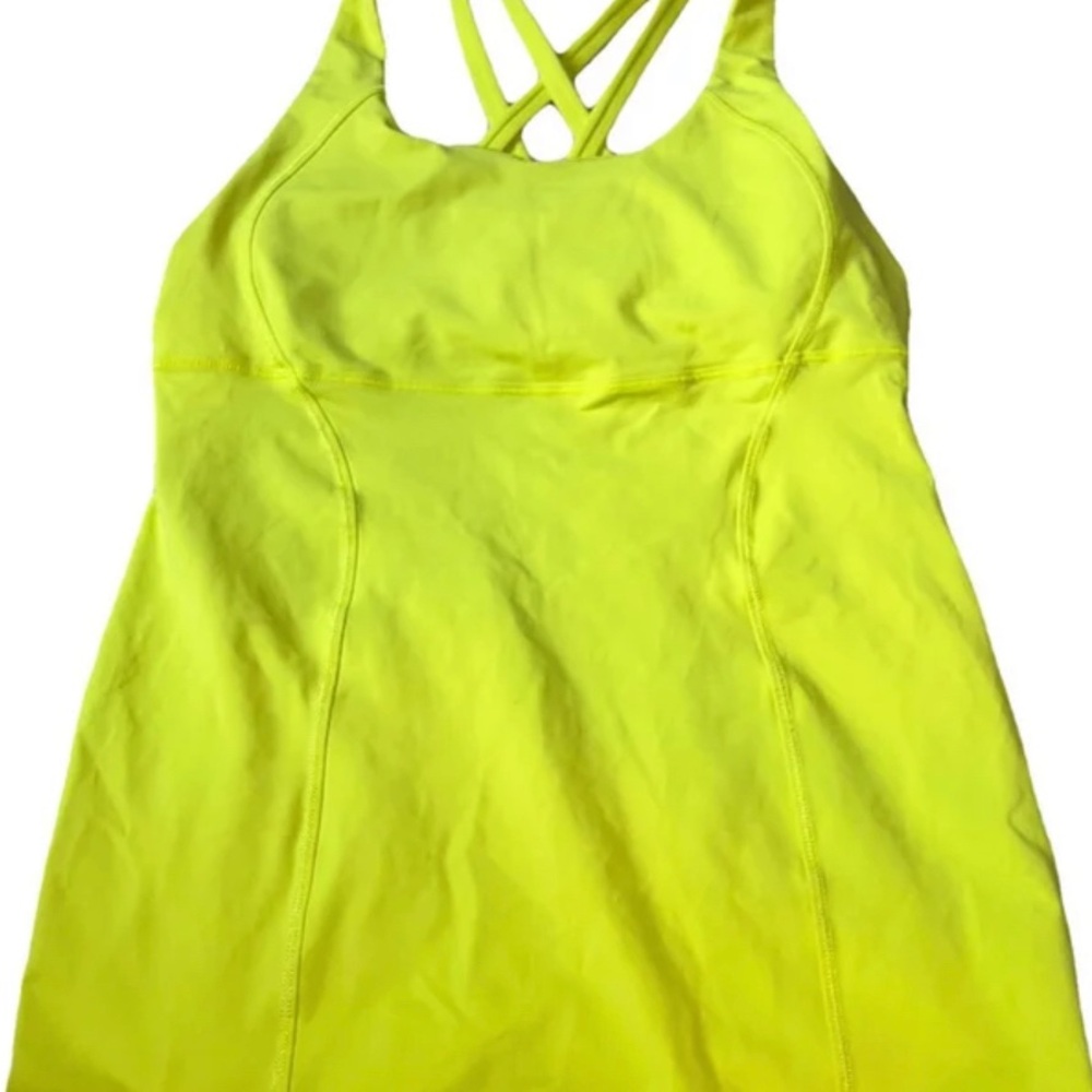 Lulu lemon tank!